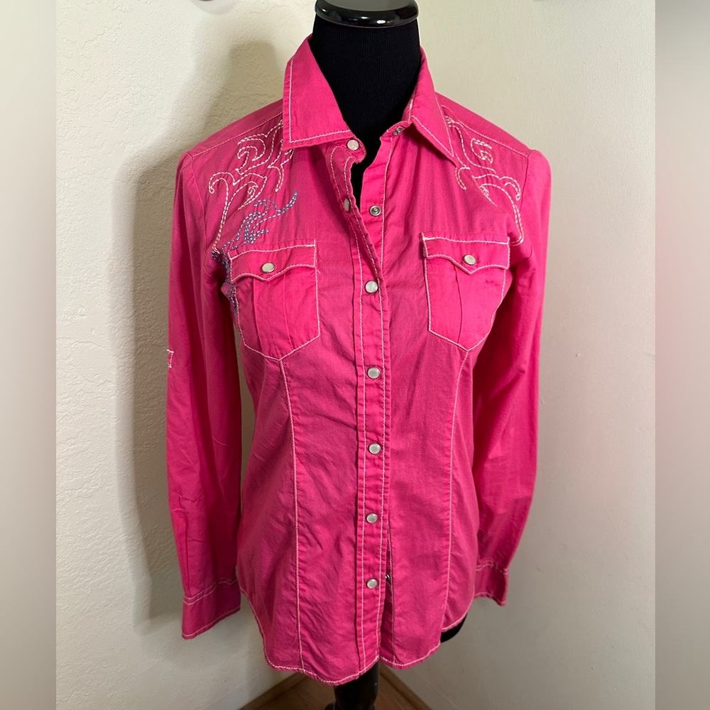 Cruel Hot Pink Embroidered and Studded Long Sleeve Pearl Snap Shirt Size S